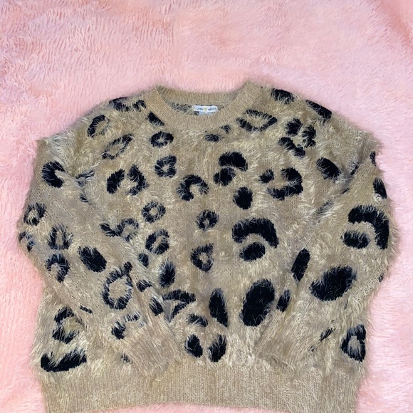 Cheetah print sweater - Picture 2 of 3